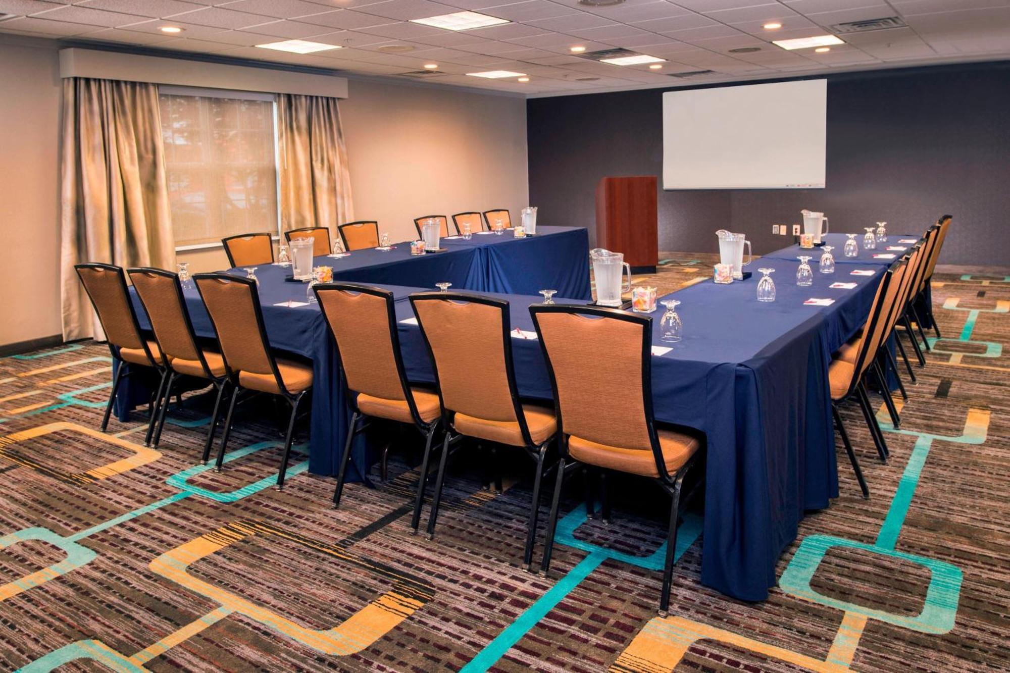 Residence Inn Frederick Ngoại thất bức ảnh