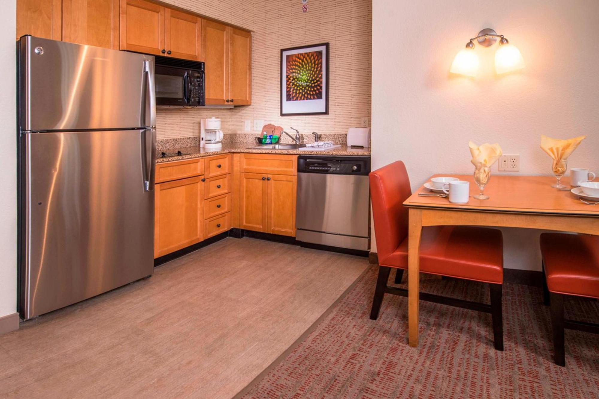 Residence Inn Frederick Ngoại thất bức ảnh