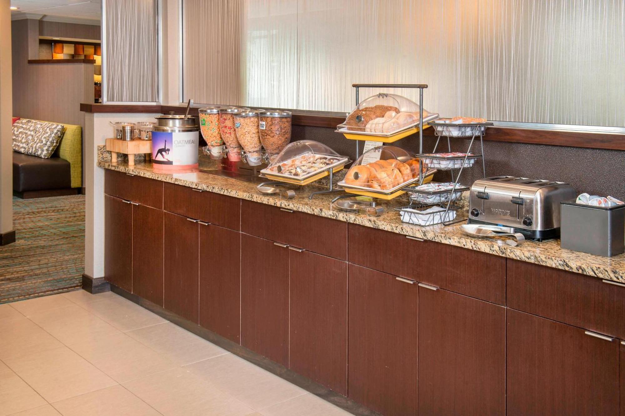 Residence Inn Frederick Ngoại thất bức ảnh